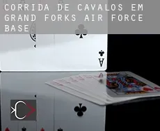 Corrida de cavalos em  Grand Forks Air Force Base