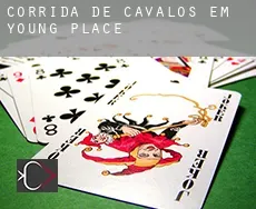 Corrida de cavalos em  Young Place