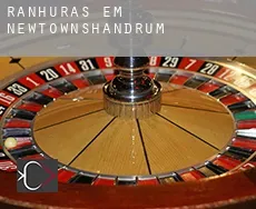 Ranhuras em  Newtownshandrum