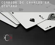 Corrida de cavalos em Otutara
